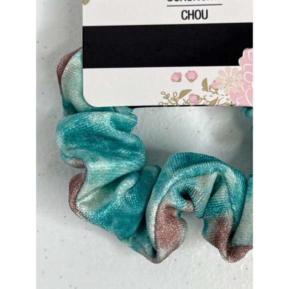 Scunci Hair Scrunchie Velvet Velour Pony Tail Holder Ties Blue Tie Dye Womens - Picture 3 of 4